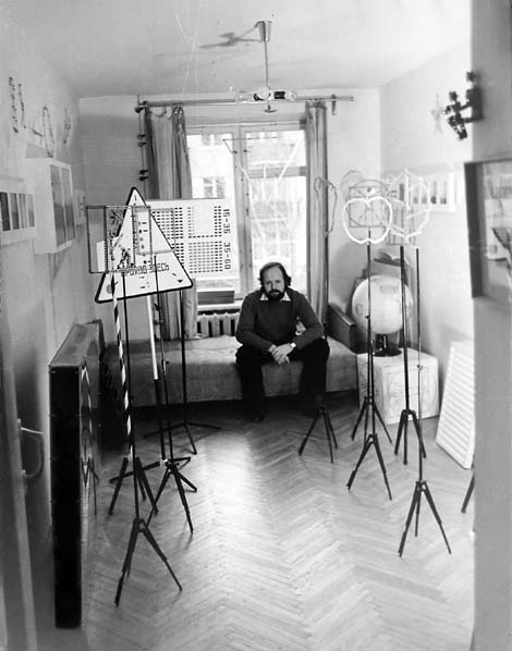 Valeriy Gerlovin with his works, Moscow 1976